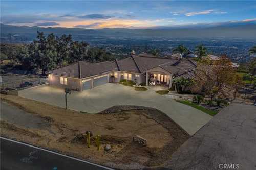 $2,398,000 - 4Br/5Ba -  for Sale in Rancho Cucamonga