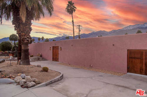 $1,300,000 - 3Br/3Ba -  for Sale in Palm Springs