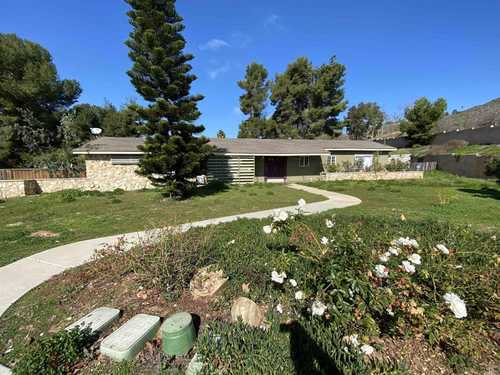 $950,000 - 3Br/2Ba -  for Sale in San Marcos