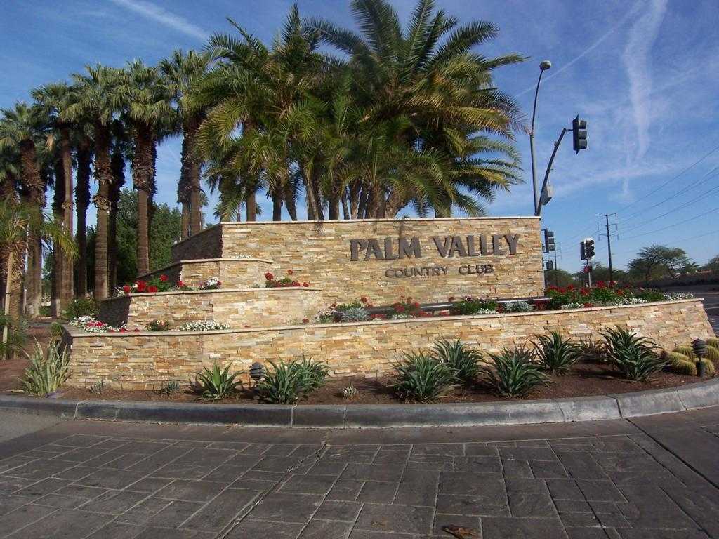 View Palm Desert, CA 92211 condo