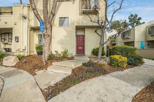 $475,000 - 2Br/3Ba -  for Sale in Claremont