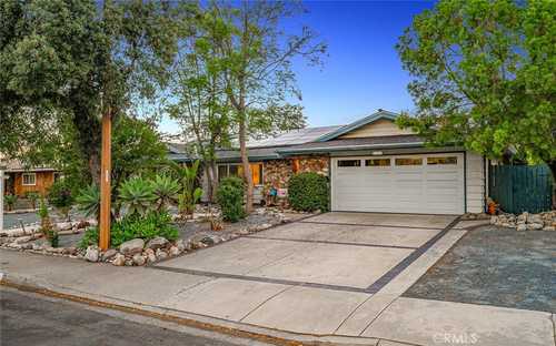 $929,000 - 5Br/2Ba -  for Sale in Claremont