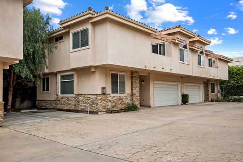 $729,000 - 3Br/3Ba -  for Sale in Inglewood