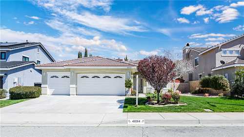 $529,999 - 3Br/2Ba -  for Sale in Palmdale