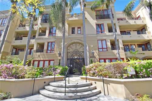 $1,799,000 - 3Br/3Ba -  for Sale in Beverly Hills