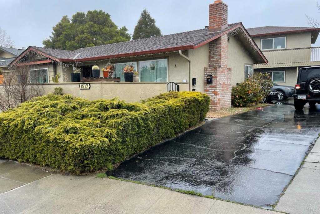 View Santa Cruz, CA 95062 property