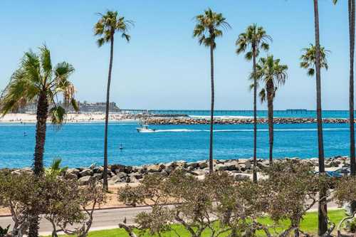 $4,695,000 - 4Br/5Ba -  for Sale in San Diego