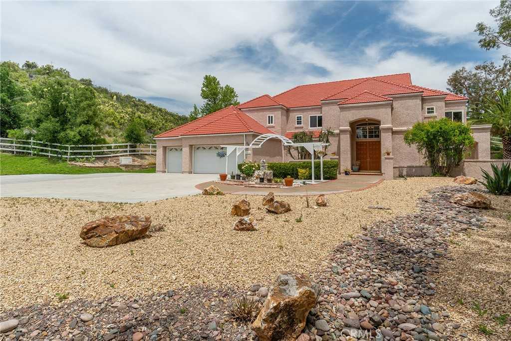 View Canyon Country, CA 91387 house