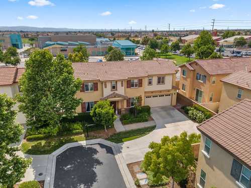 $775,000 - 4Br/3Ba -  for Sale in Eastvale