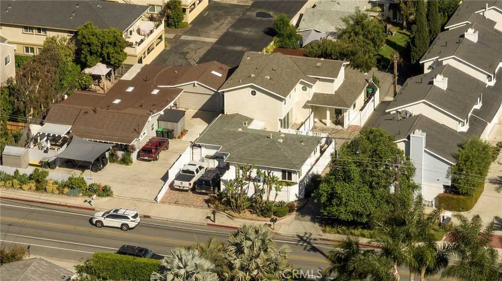 Photo 1 of 28 of 2480 Santa Ana Avenue multi-family property