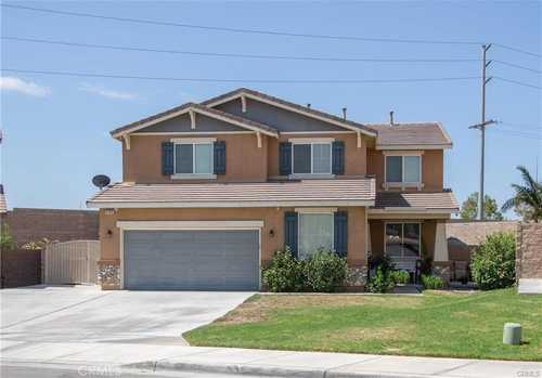 $875,000 - 4Br/3Ba -  for Sale in Eastvale