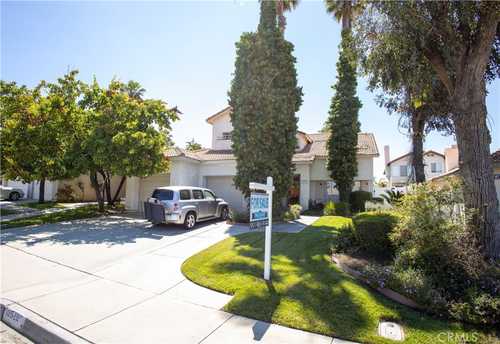 $580,000 - 3Br/3Ba -  for Sale in Moreno Valley