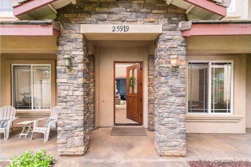 $1,050,000 - 5Br/4Ba -  for Sale in Sd Country Estates, Ramona