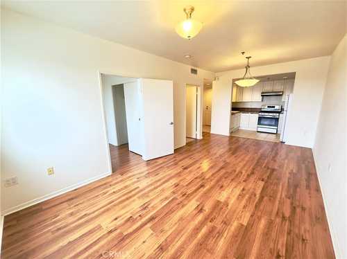 $586,000 - 2Br/2Ba -  for Sale in Alhambra