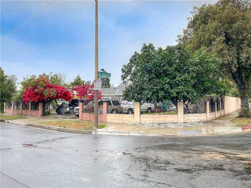 $749,000 - 3Br/3Ba -  for Sale in Other, Santa Ana