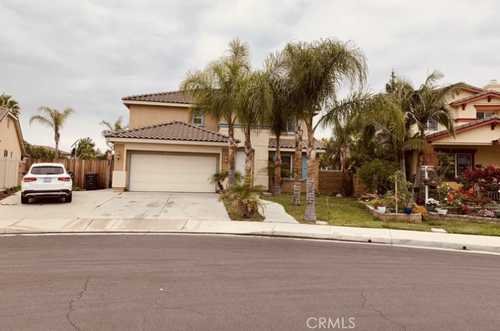 $788,000 - 4Br/3Ba -  for Sale in Eastvale