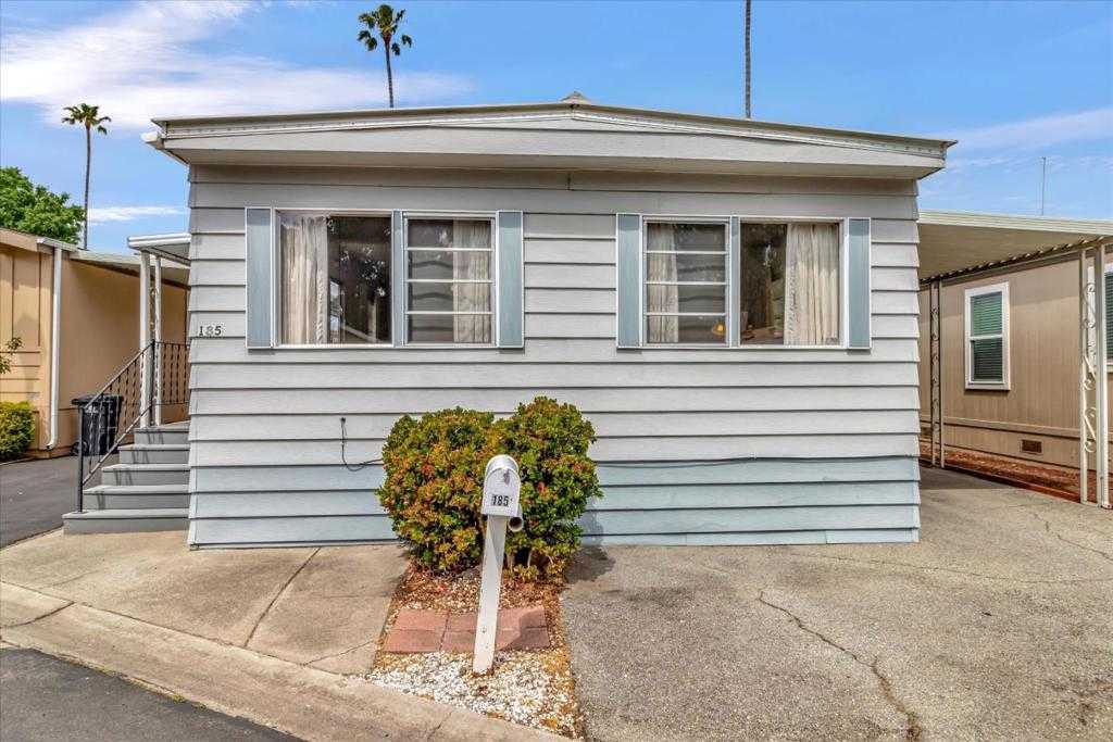 View Mountain View, CA 94040 mobile home