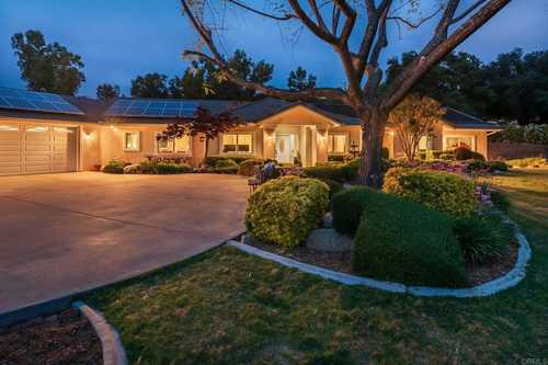 $1,250,000 - 4Br/3Ba -  for Sale in Valley Center