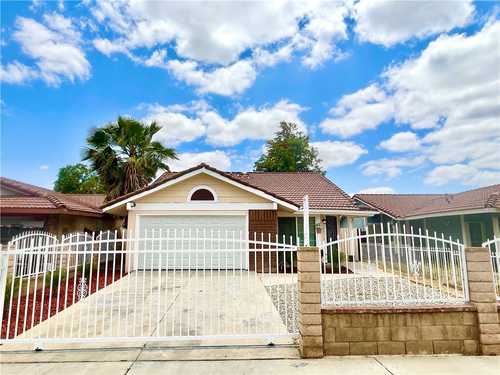 $399,900 - 3Br/2Ba -  for Sale in Perris