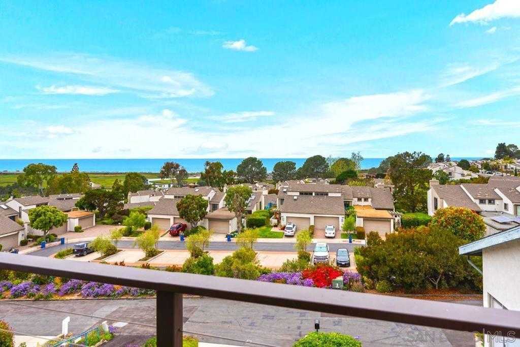 View Del Mar, CA 92014 house