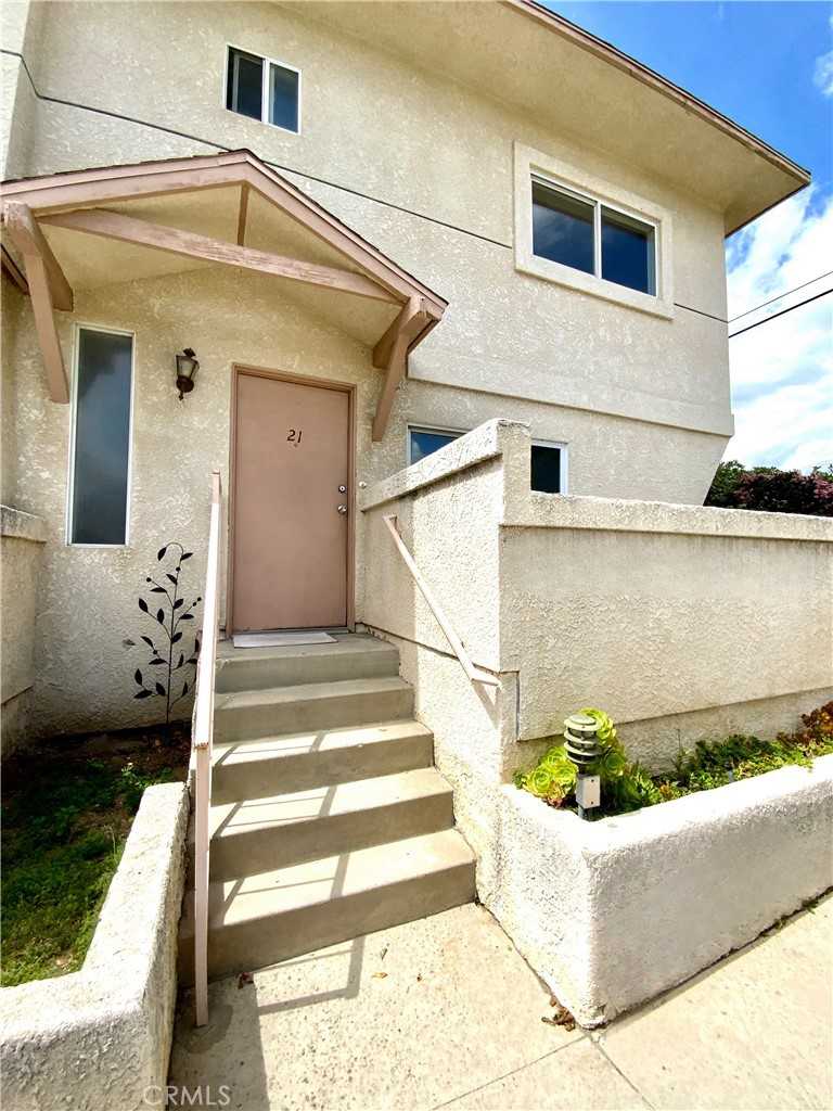 View Sylmar, CA 91342 townhome