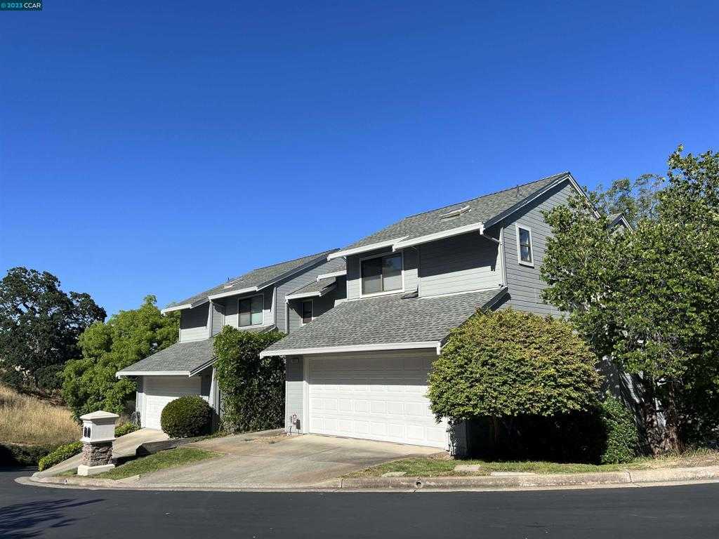 View Pleasant Hill, CA 94523 townhome