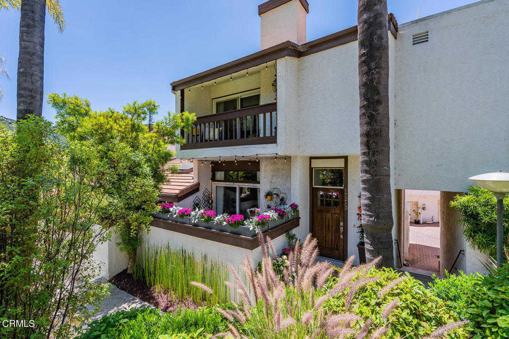 View Pacific Palisades, CA 90272 townhome