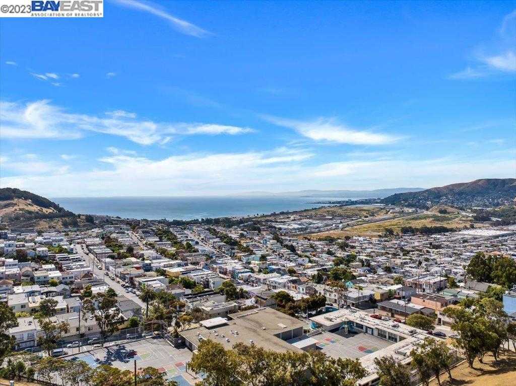 View San Francisco, CA 94134 property