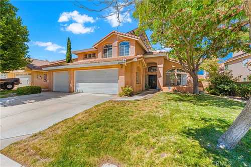 $649,000 - 4Br/3Ba -  for Sale in Palmdale