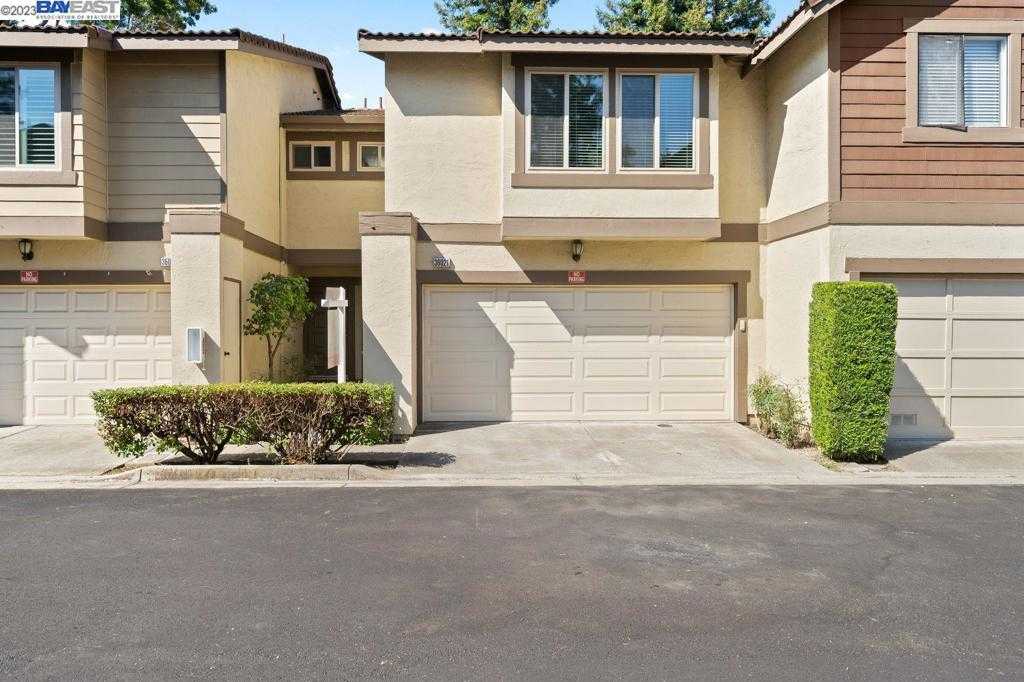 View Fremont, CA 94536 townhome
