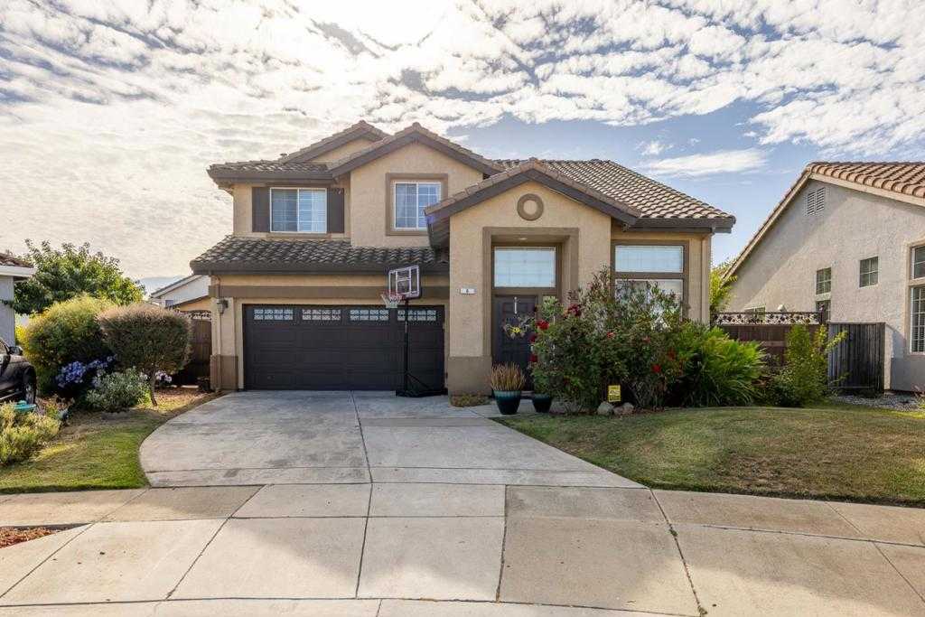 View Salinas, CA 93906 house