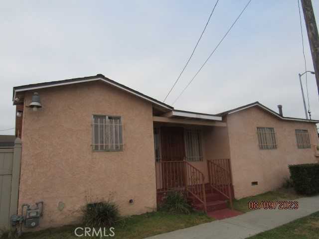 View Compton, CA 90222 house