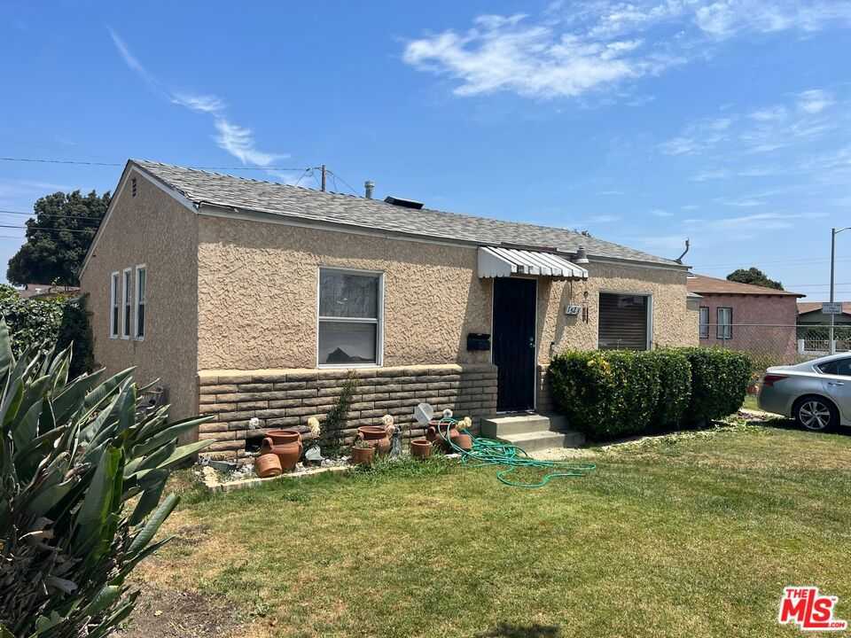 View Compton, CA 90222 house