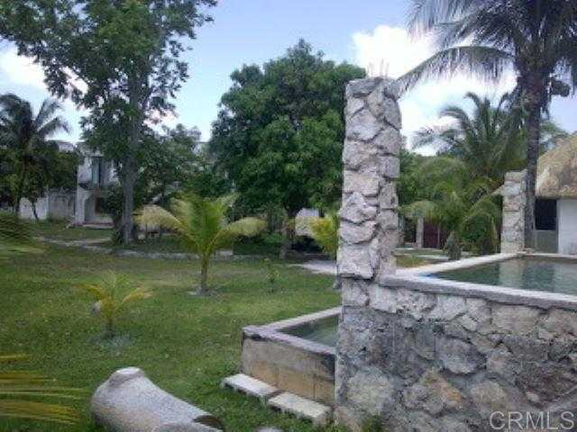 Photo 1 of 29 of 410 Calle David Gustavo Gutierrez, Col Doctores, 77560 Unit Cancun house