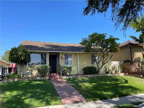 $839,999 - 3Br/1Ba -  for Sale in Hawthorne