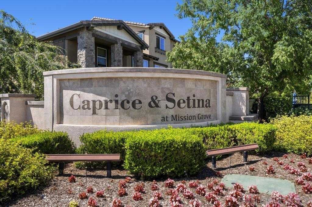 View San Marcos, CA 92069 townhome