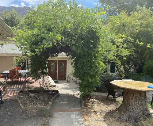 $535,000 - 3Br/3Ba -  for Sale in Mountain Home Village