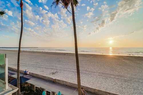 $3,575,000 - 3Br/3Ba -  for Sale in Mission Beach, San Diego