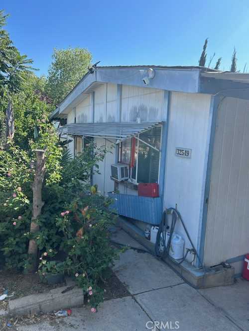 $340,000 - 3Br/2Ba -  for Sale in Lake Elsinore
