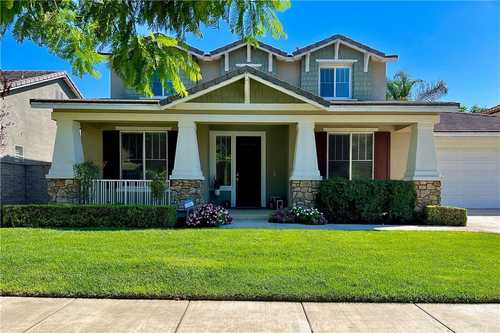$975,000 - 4Br/3Ba -  for Sale in Eastvale