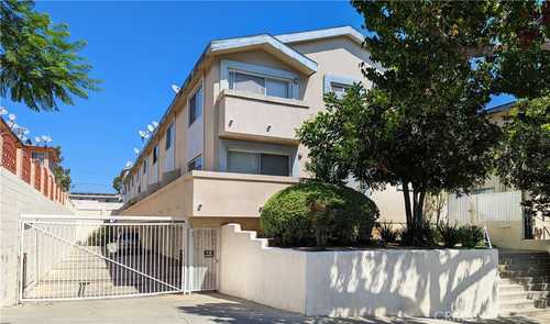 $550,000 - 3Br/2Ba -  for Sale in Inglewood