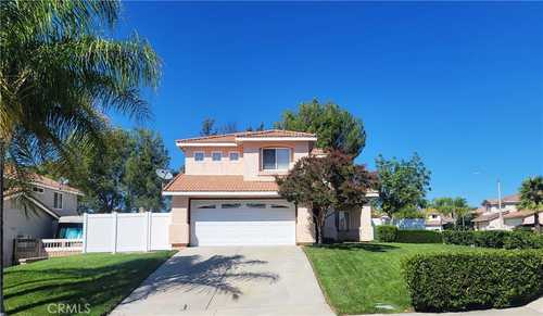 $650,000 - 4Br/3Ba -  for Sale in Temecula