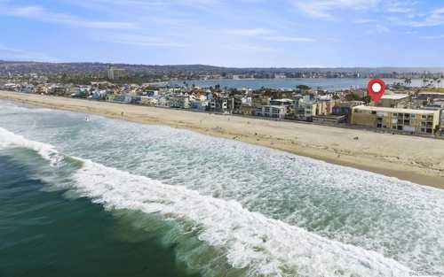 $1,249,000 - 2Br/1Ba -  for Sale in Mission Beach, San Diego