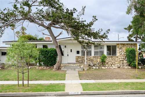 $975,000 - 3Br/3Ba -  for Sale in Torrance