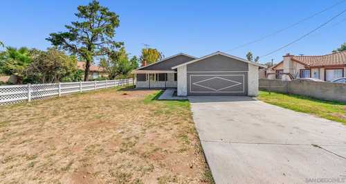 $678,000 - 4Br/2Ba -  for Sale in Out Of Area, Riverside