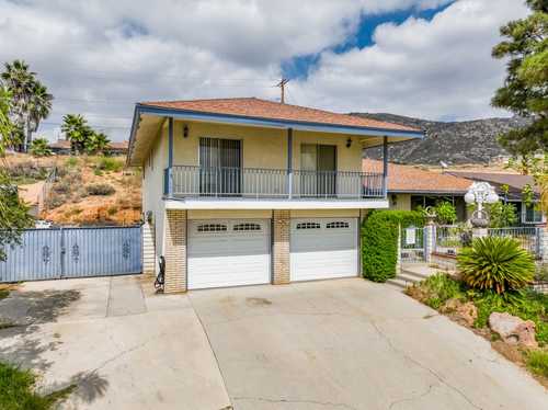 $575,000 - 3Br/3Ba -  for Sale in Moreno Valley