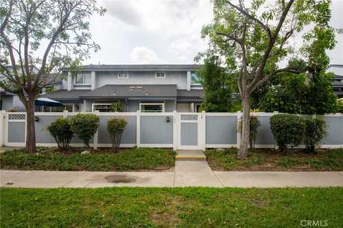 $647,000 - 3Br/3Ba -  for Sale in Azusa