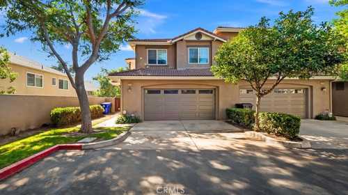 $500,000 - 3Br/3Ba -  for Sale in Grand Terrace