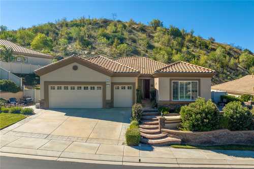 $549,900 - 3Br/3Ba -  for Sale in Banning
