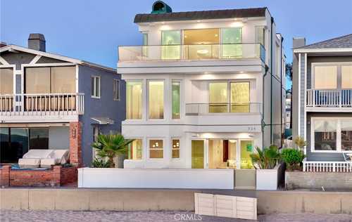 $8,800,000 - 4Br/4Ba -  for Sale in Hermosa Beach